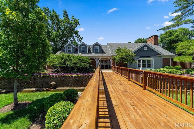 1603 Thrush Terrace, Brentwood, MO 63144