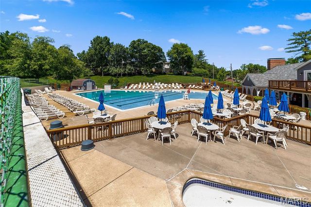 1603 Thrush Terrace, Brentwood, MO 63144