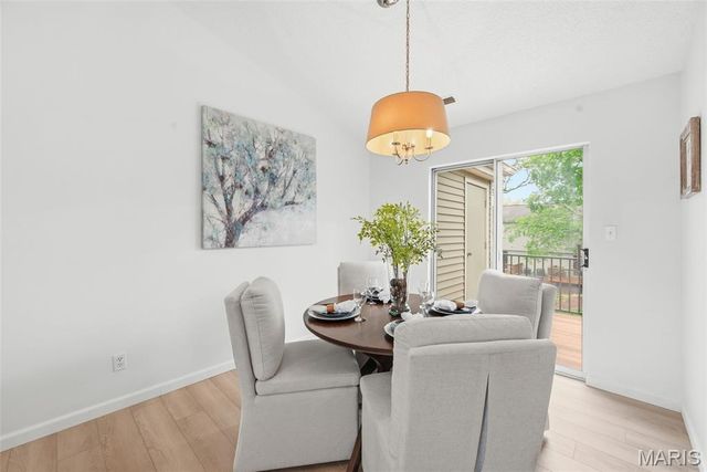 1603 Thrush Terrace, Brentwood, MO 63144