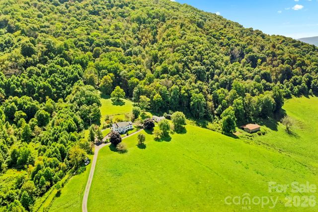 840 Ed Williams Road, Zionville, NC 28698