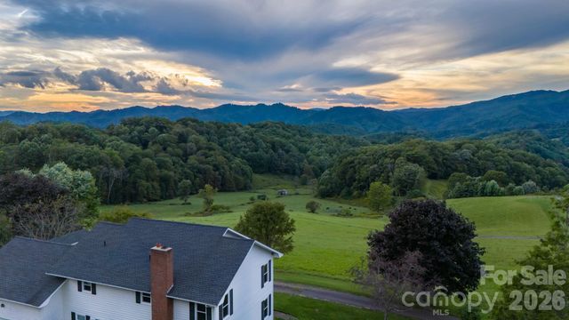 840 Ed Williams Road, Zionville, NC 28698