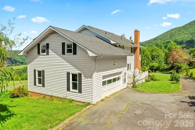 840 Ed Williams Road, Zionville, NC 28698