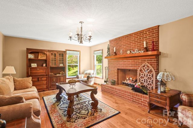 840 Ed Williams Road, Zionville, NC 28698