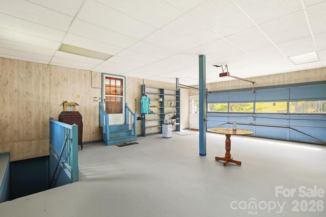 840 Ed Williams Road, Zionville, NC 28698