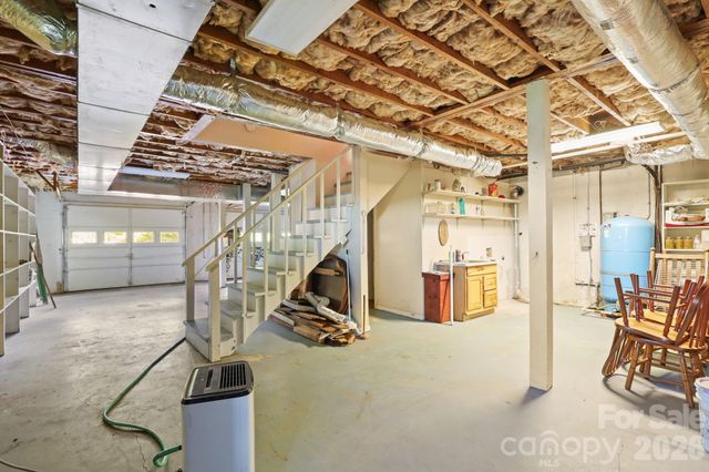 840 Ed Williams Road, Zionville, NC 28698