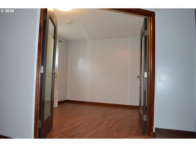 3130 Ne 142ND Ave, Portland, OR 97230