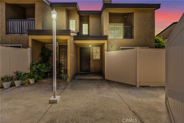 1126 W 228th 16, Torrance, CA 90502