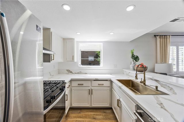 1126 W 228th 16, Torrance, CA 90502