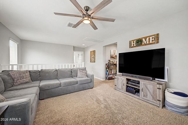 7629 W FETLOCK Trail, Peoria, AZ 85383