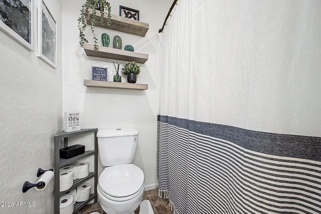 7629 W FETLOCK Trail, Peoria, AZ 85383