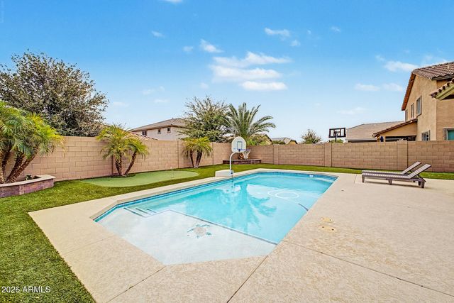 7629 W FETLOCK Trail, Peoria, AZ 85383