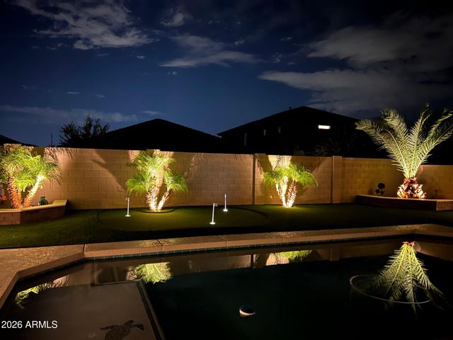 7629 W FETLOCK Trail, Peoria, AZ 85383