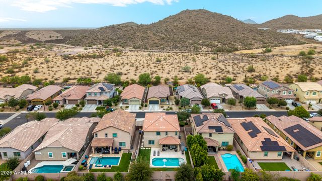 7629 W FETLOCK Trail, Peoria, AZ 85383