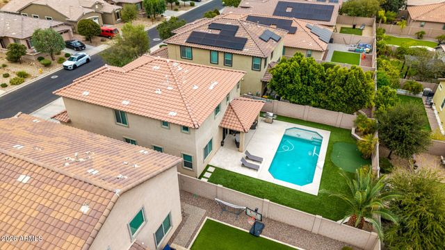 7629 W FETLOCK Trail, Peoria, AZ 85383