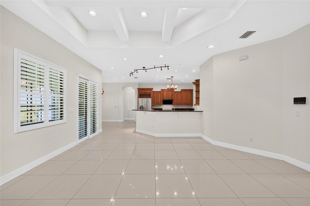 Image 14 of property listing at 301 PRUETT ROAD, Seffner, FL 33584