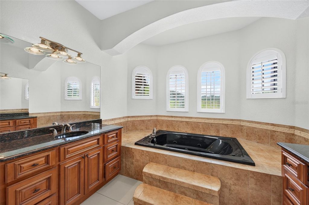 Image 28 of property listing at 301 PRUETT ROAD, Seffner, FL 33584