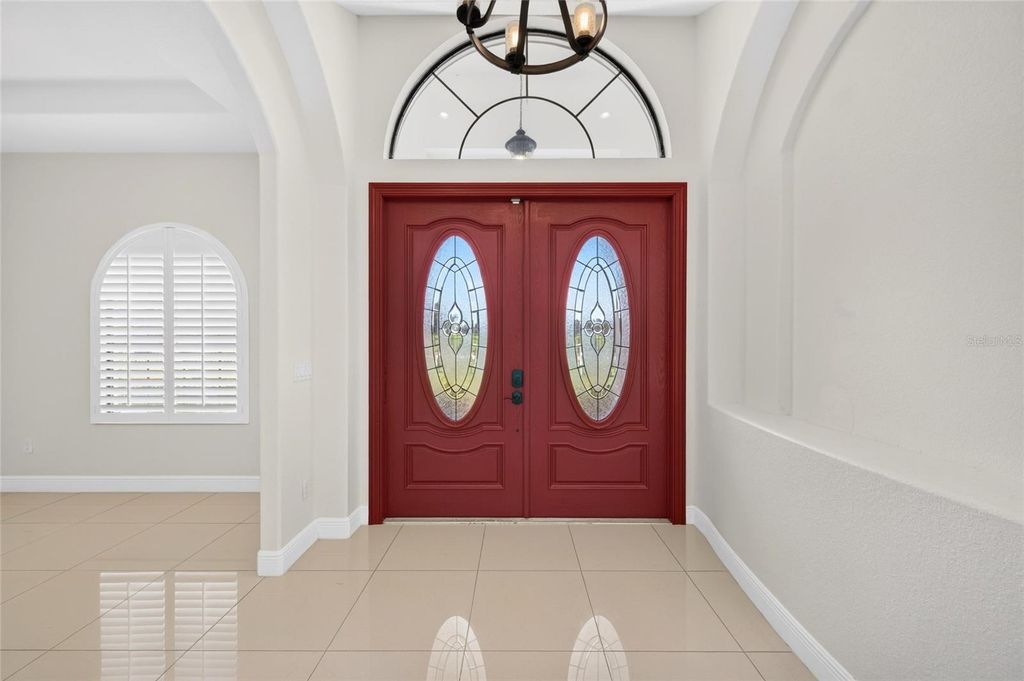 Image 6 of property listing at 301 PRUETT ROAD, Seffner, FL 33584
