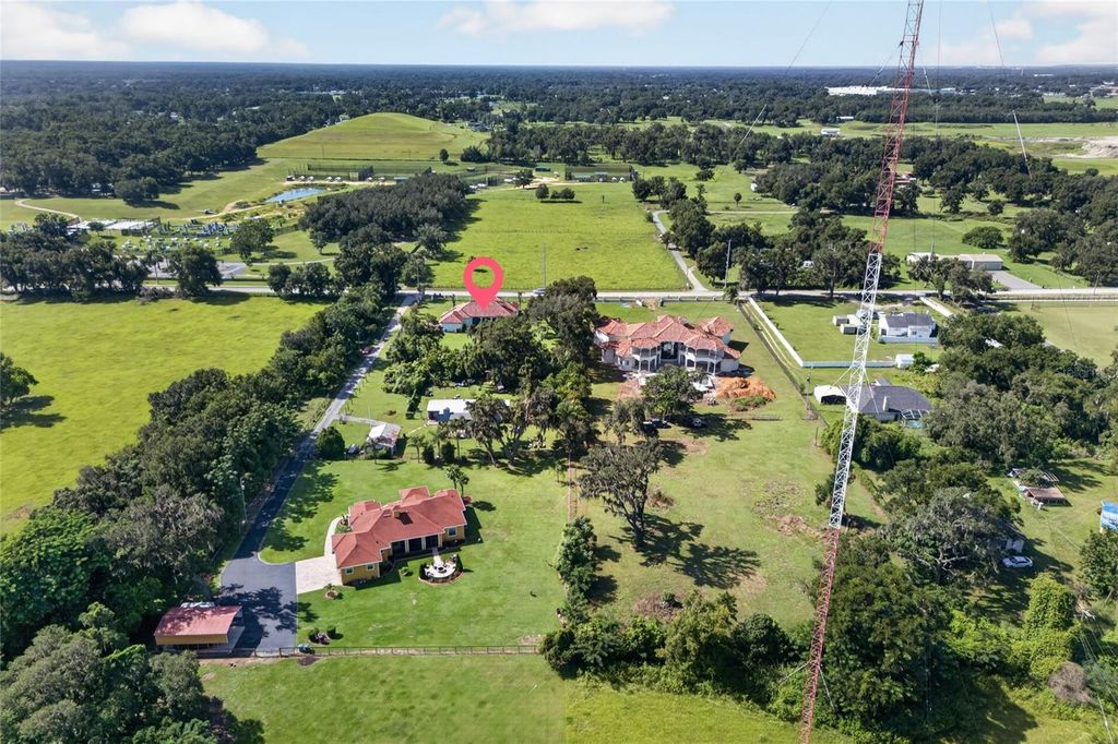 Image 52 of property listing at 301 PRUETT ROAD, Seffner, FL 33584