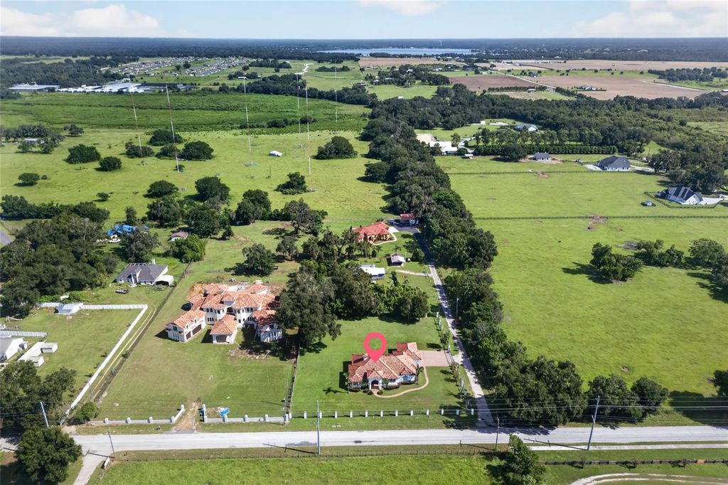 Image 54 of property listing at 301 PRUETT ROAD, Seffner, FL 33584