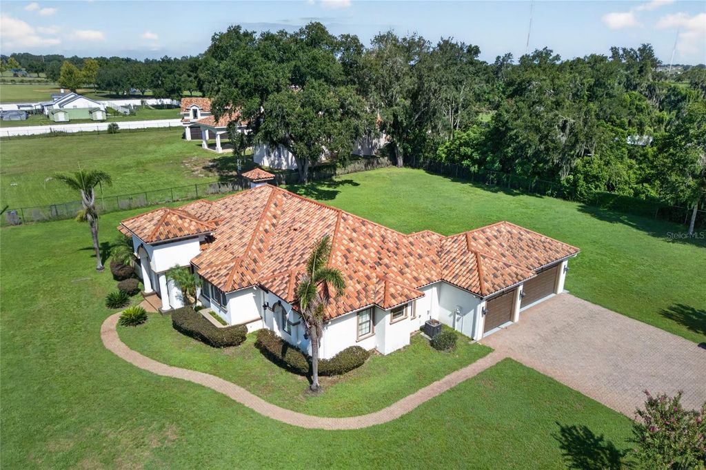 Image 57 of property listing at 301 PRUETT ROAD, Seffner, FL 33584