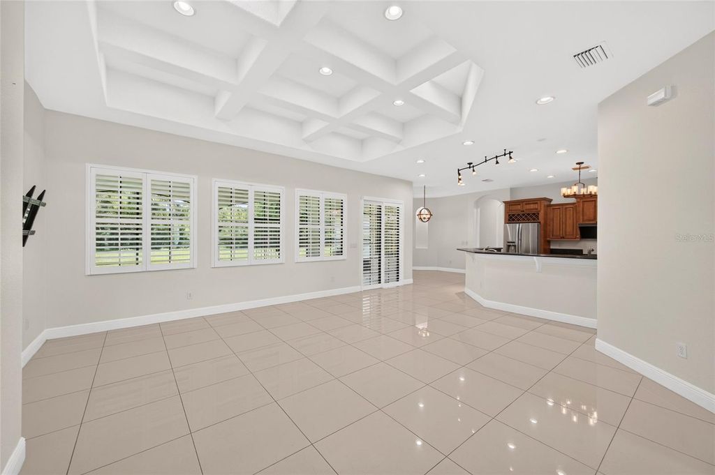 Image 10 of property listing at 301 PRUETT ROAD, Seffner, FL 33584