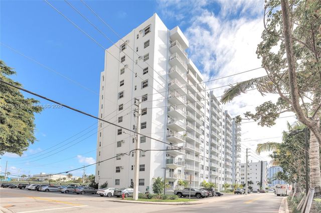 200 S Birch Road 1015, Fort Lauderdale, FL 33316
