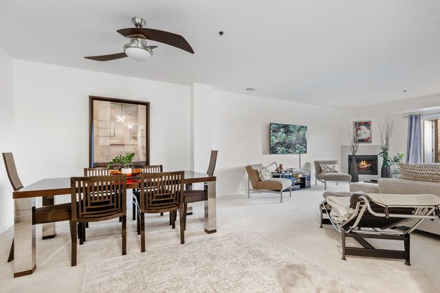 140 Manchester Drive 408, Buffalo Grove, IL 60089