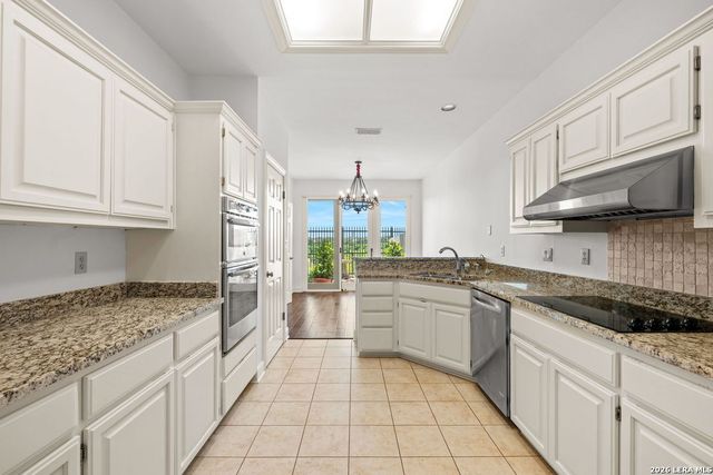 49 Longsford, San Antonio, TX 78209