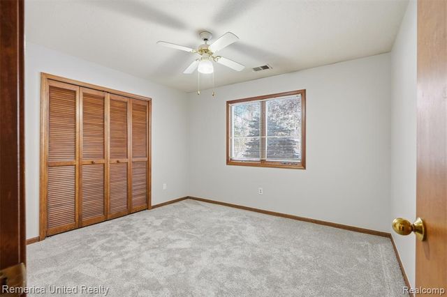 1571 Shoemaker Drive, Westland, MI 48185