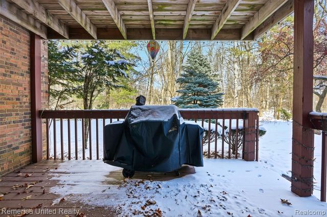 1571 Shoemaker Drive, Westland, MI 48185