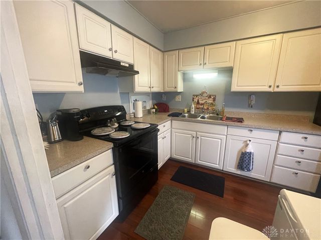 6436 Quintessa Court, Dayton, OH 45449