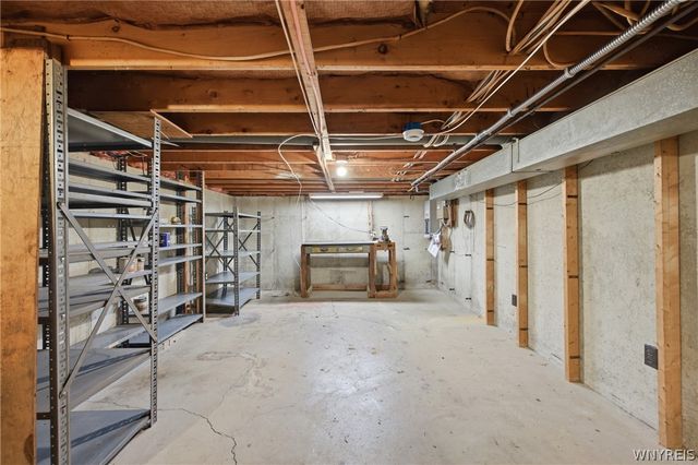 188 Heritage Farm Road, West Seneca, NY 14218