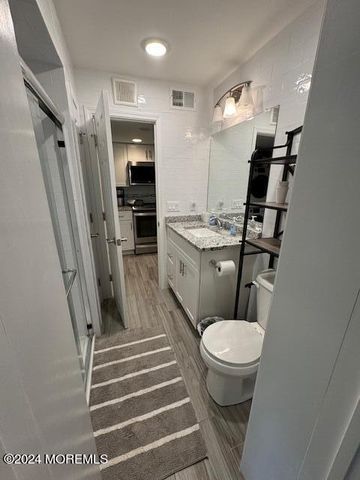 438 N Route 35 N 1107, Mantoloking, NJ 08738