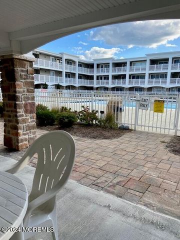 438 N Route 35 N 1107, Mantoloking, NJ 08738