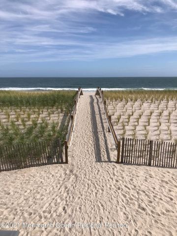 438 N Route 35 N 1107, Mantoloking, NJ 08738