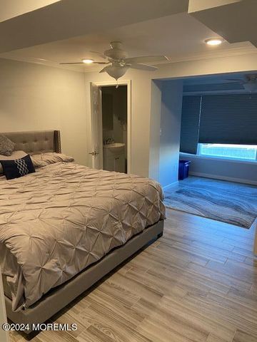 438 N Route 35 N 1107, Mantoloking, NJ 08738