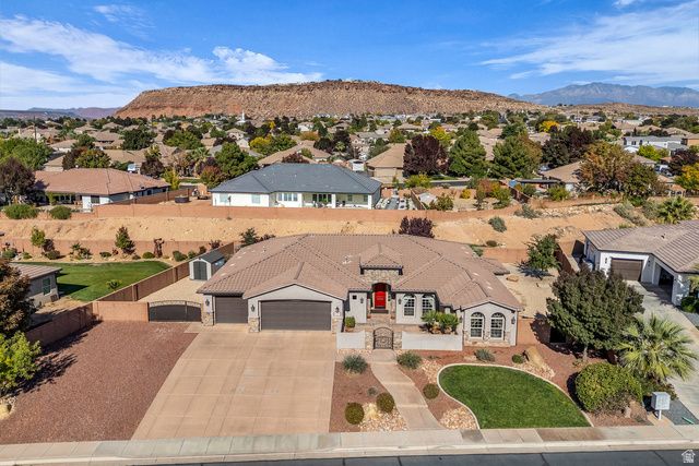 2247 E COYOTE SPRINGS DR, St. George, UT 84790