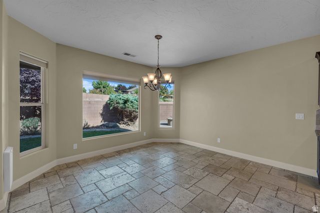2247 E COYOTE SPRINGS DR, St. George, UT 84790