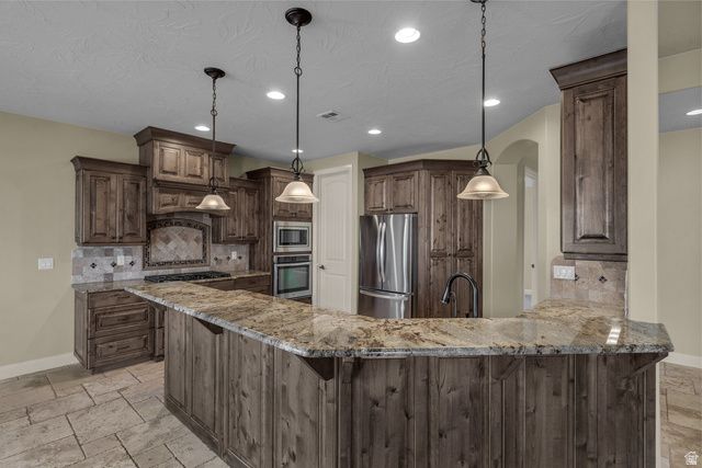 2247 E COYOTE SPRINGS DR, St. George, UT 84790