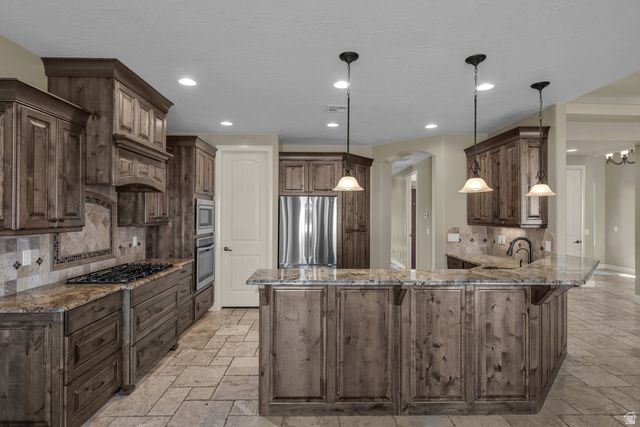 2247 E COYOTE SPRINGS DR, St. George, UT 84790