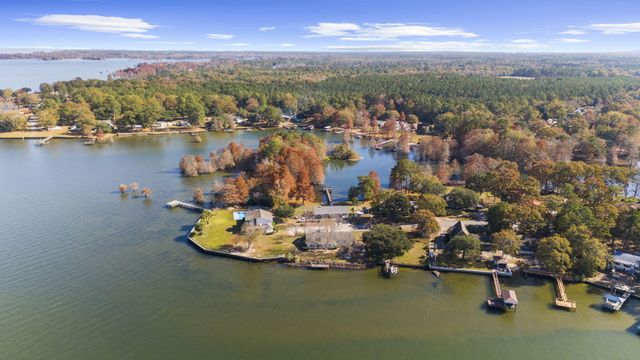 145 Pineridge Road, Eutawville, SC 29048