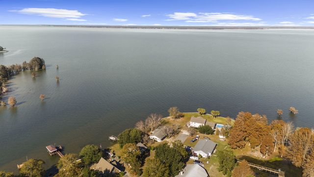 145 Pineridge Road, Eutawville, SC 29048