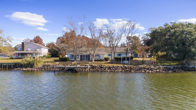 145 Pineridge Road, Eutawville, SC 29048