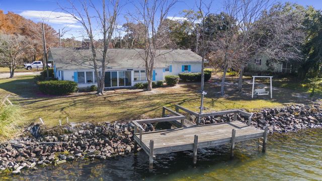 145 Pineridge Road, Eutawville, SC 29048