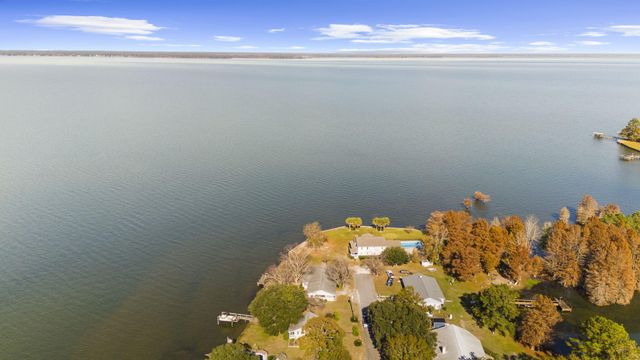 145 Pineridge Road, Eutawville, SC 29048