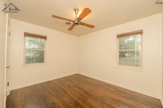 1106 SHADY LANE, Burkburnett, TX 76354