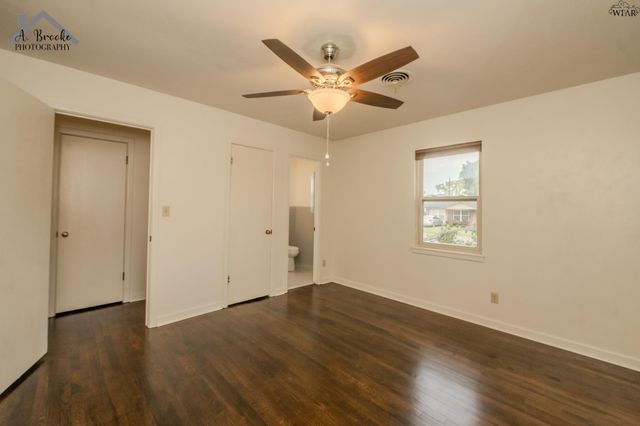 1106 SHADY LANE, Burkburnett, TX 76354