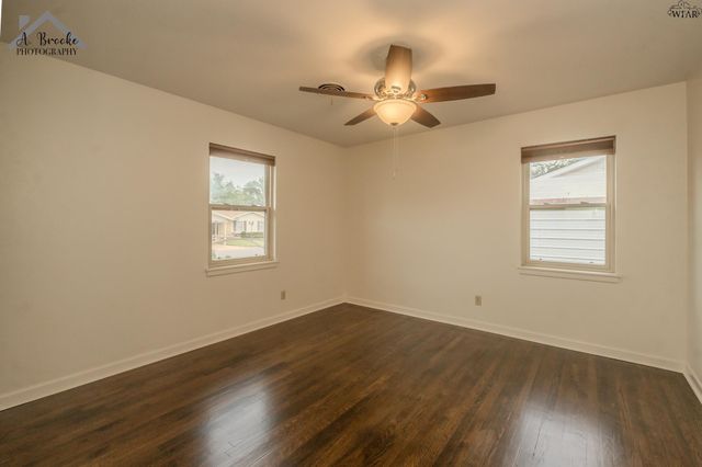 1106 SHADY LANE, Burkburnett, TX 76354