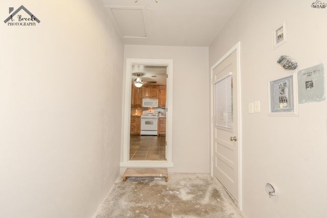 1106 SHADY LANE, Burkburnett, TX 76354