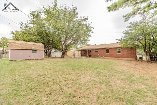 1106 SHADY LANE, Burkburnett, TX 76354